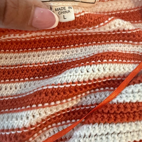 Striped Knit Halter Top - Picture 3 of 3